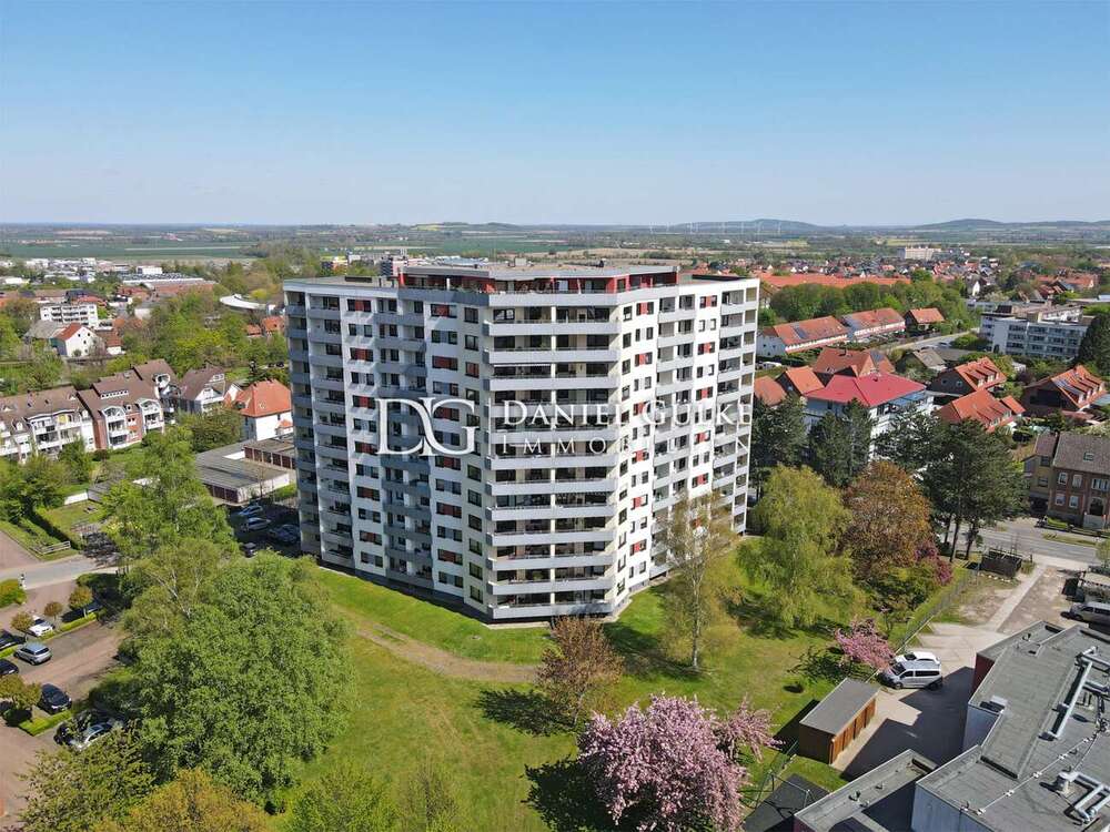 Thumbnail-Wohnung zum Kaufen in Barsinghausen 194.000,00 € 78.79 m²
