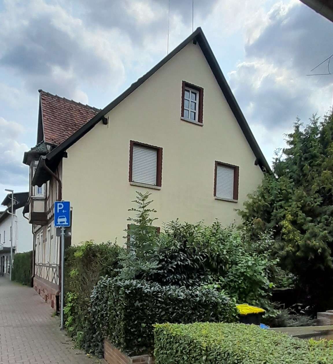 Thumbnail-Haus zum Kaufen in Büdingen 199.000,00 € 158 m²