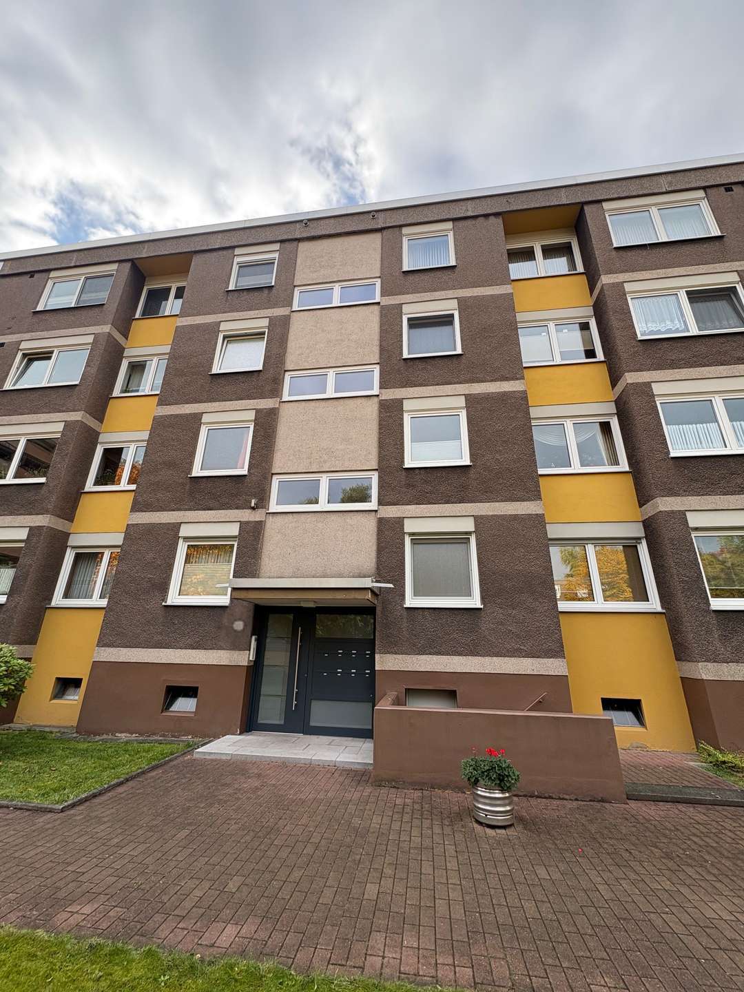 Thumbnail-Wohnung zum Kaufen in Dortmund 189.000,00 € 76 m²