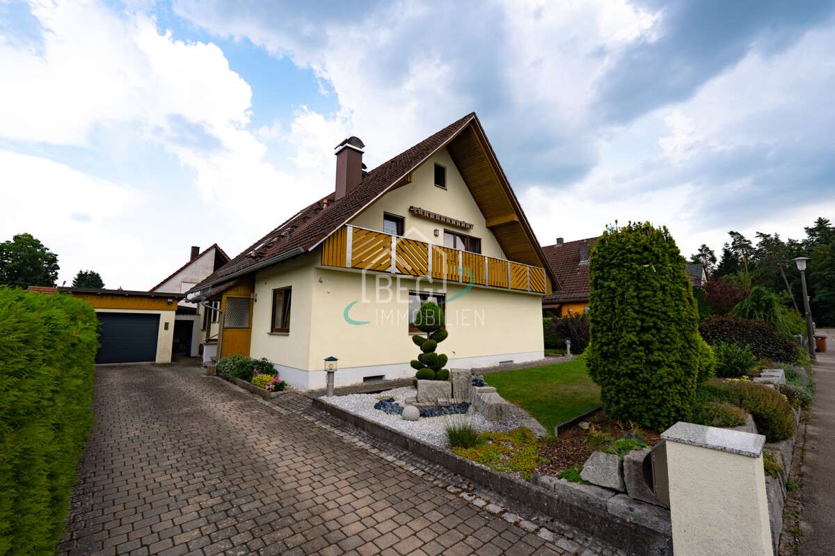 Thumbnail-Haus zum Kaufen in Dentlein am Forst 369.000,00 € 240.38 m²