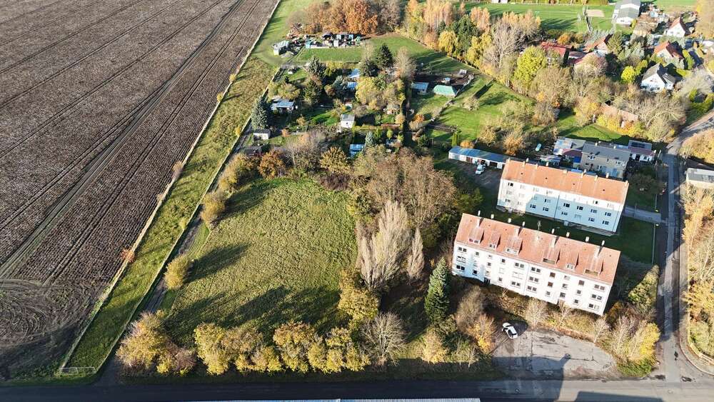 Thumbnail-Grundstück in Wiedemar 70.000,00 € 1621 m²