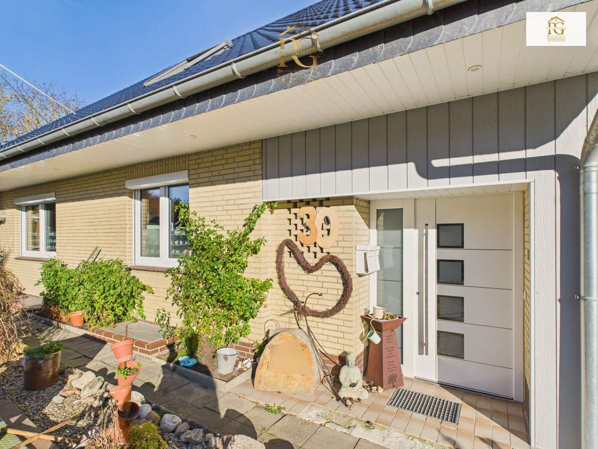 Thumbnail-Haus zum Kaufen in Cuxhaven 481.000,00 € 195 m²