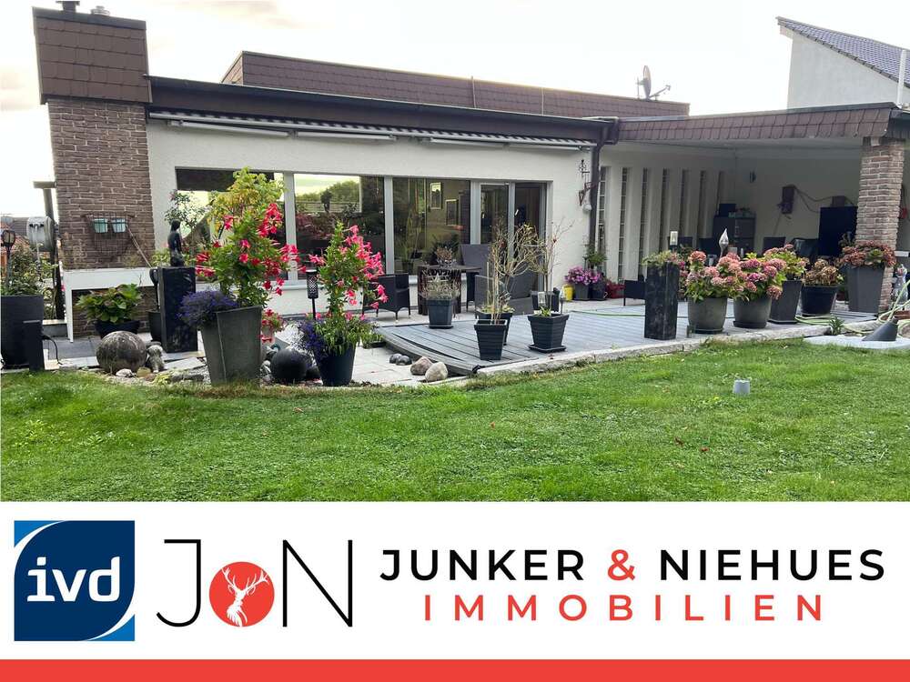 Thumbnail-Haus zum Kaufen in Oerlinghausen 490.000,00 € 206 m²