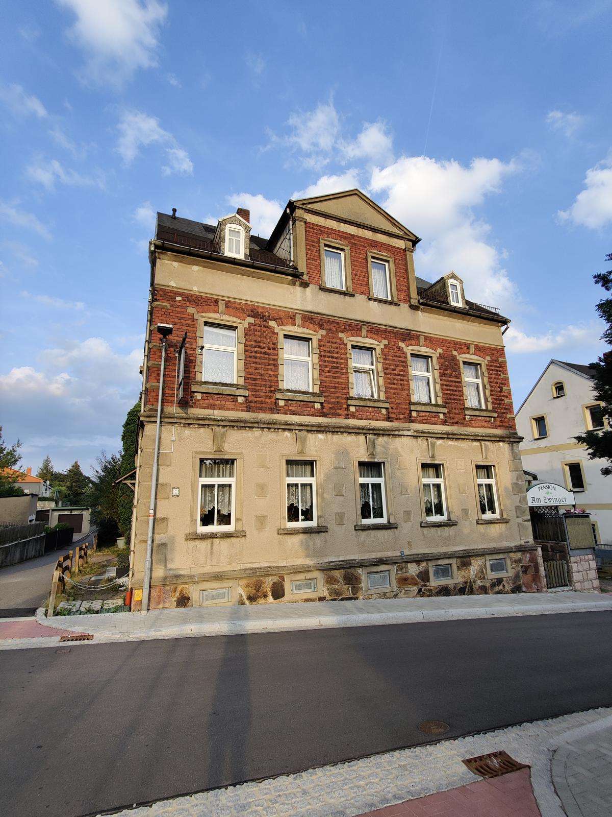 Thumbnail-Haus zum Kaufen in Geringswalde 159.000,00 € 268 m²