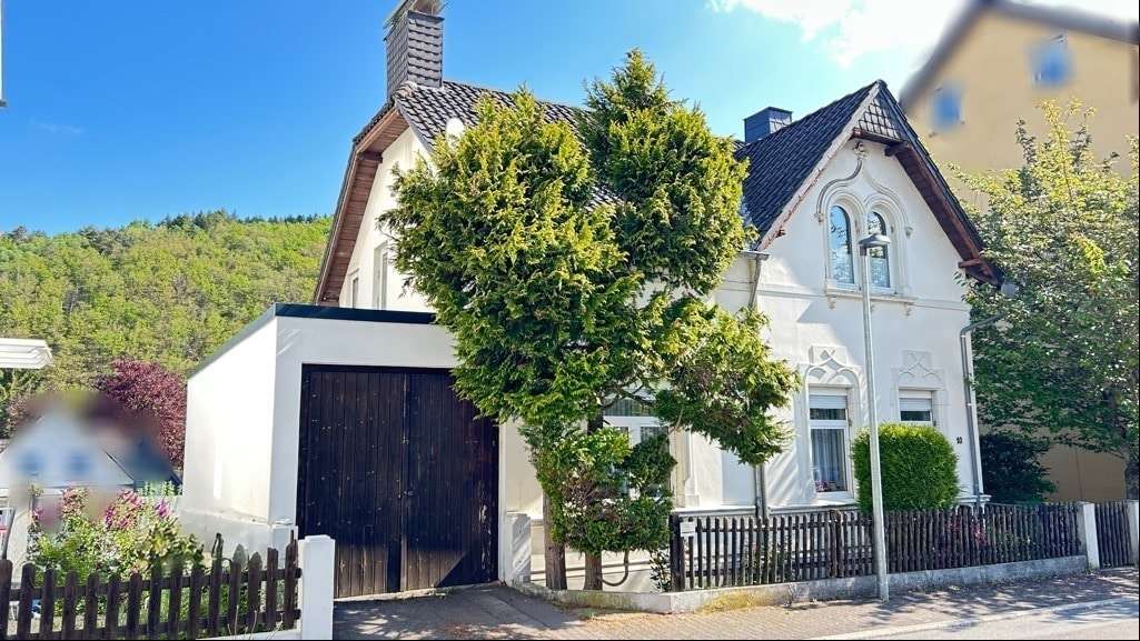 Thumbnail-Haus zum Kaufen in Schalksmühle 160.000,00 € 140 m²