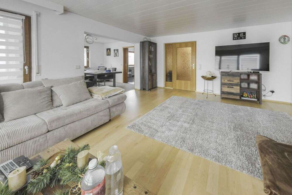 Thumbnail-Haus zum Kaufen in Grafenberg 759.000,00 € 168.04 m²