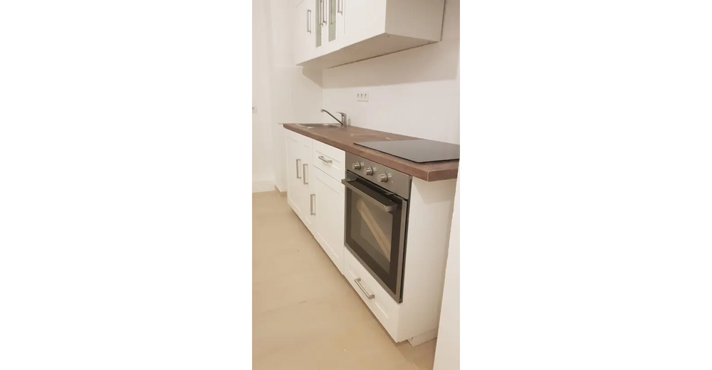 Thumbnail-Wohnung zum Mieten in Rötha 375,00 € 52 m²