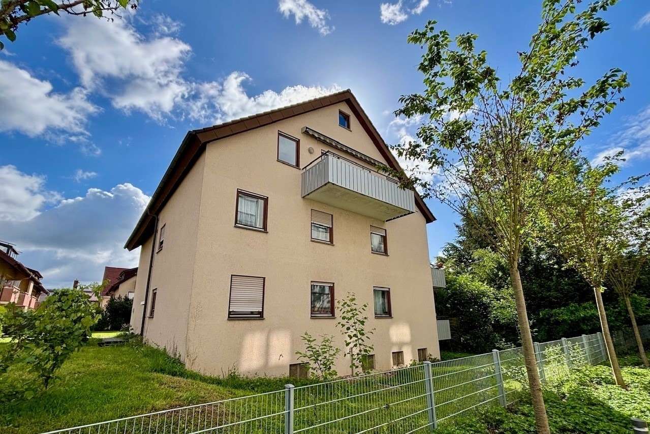 Thumbnail-Wohnung zum Kaufen in Schorndorf 220.000,00 € 73.4 m²