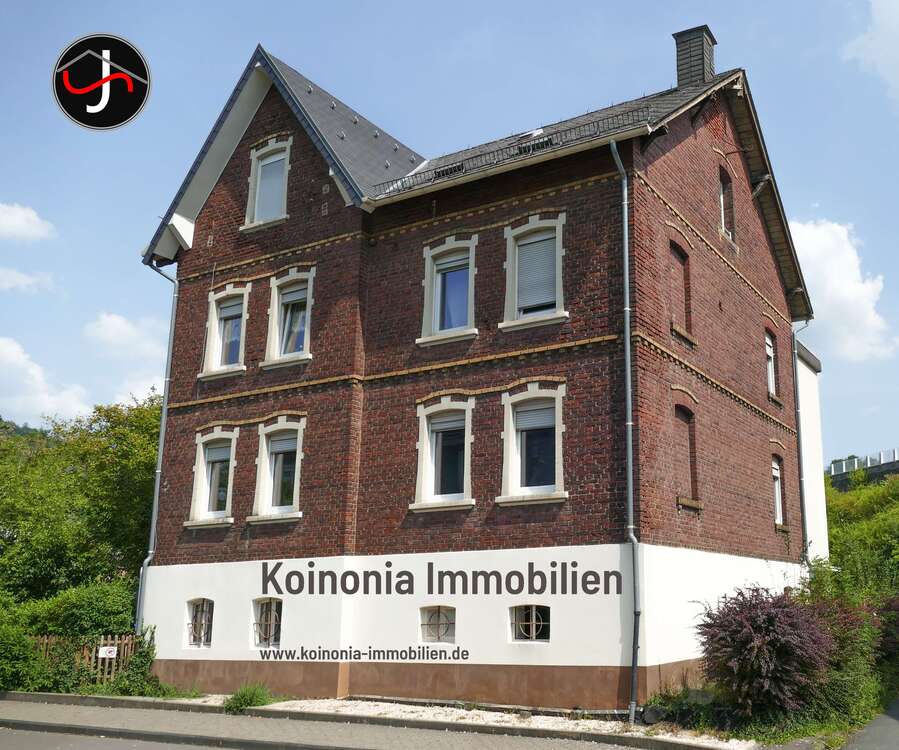 Thumbnail-Haus zum Kaufen in Siegen 345.000,00 € 270 m²