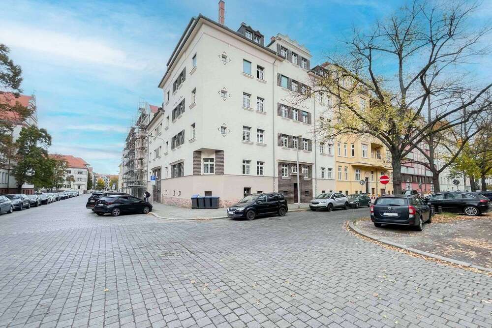 Thumbnail-Wohnung zum Kaufen in Leipzig 115.000,00 € 48.55 m²