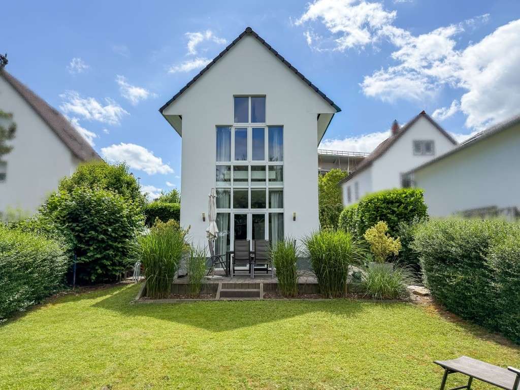 Thumbnail-Haus zum Kaufen in Eschborn 649.000,00 € 238.99 m²