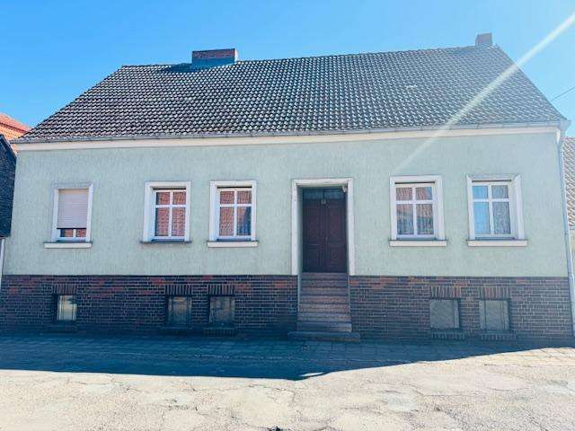 Thumbnail-Haus zum Kaufen in Treuenbrietzen 145.000,00 € 150 m²
