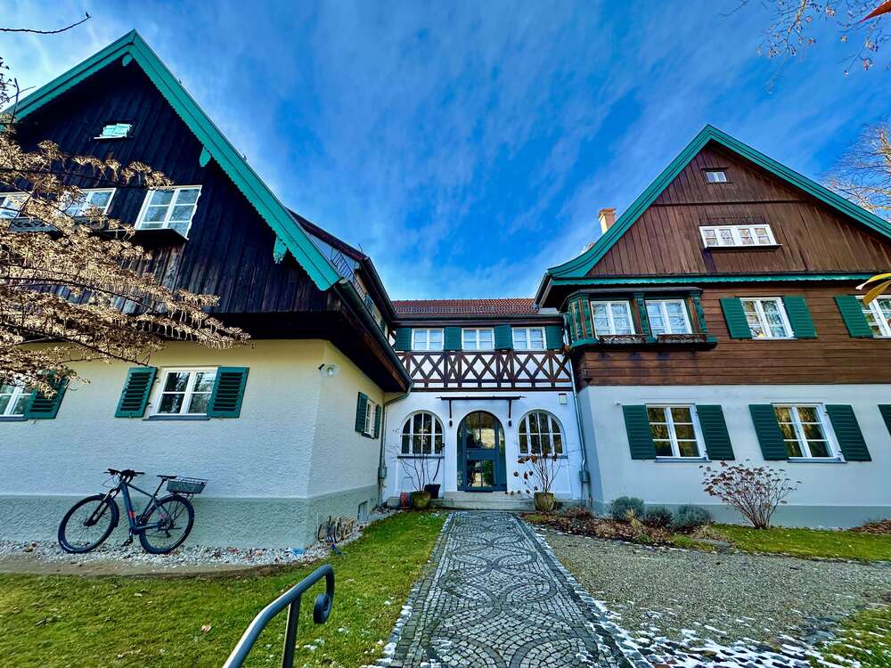 Thumbnail-Haus zum Kaufen in Gauting 3.999.999,00 € 540 m²