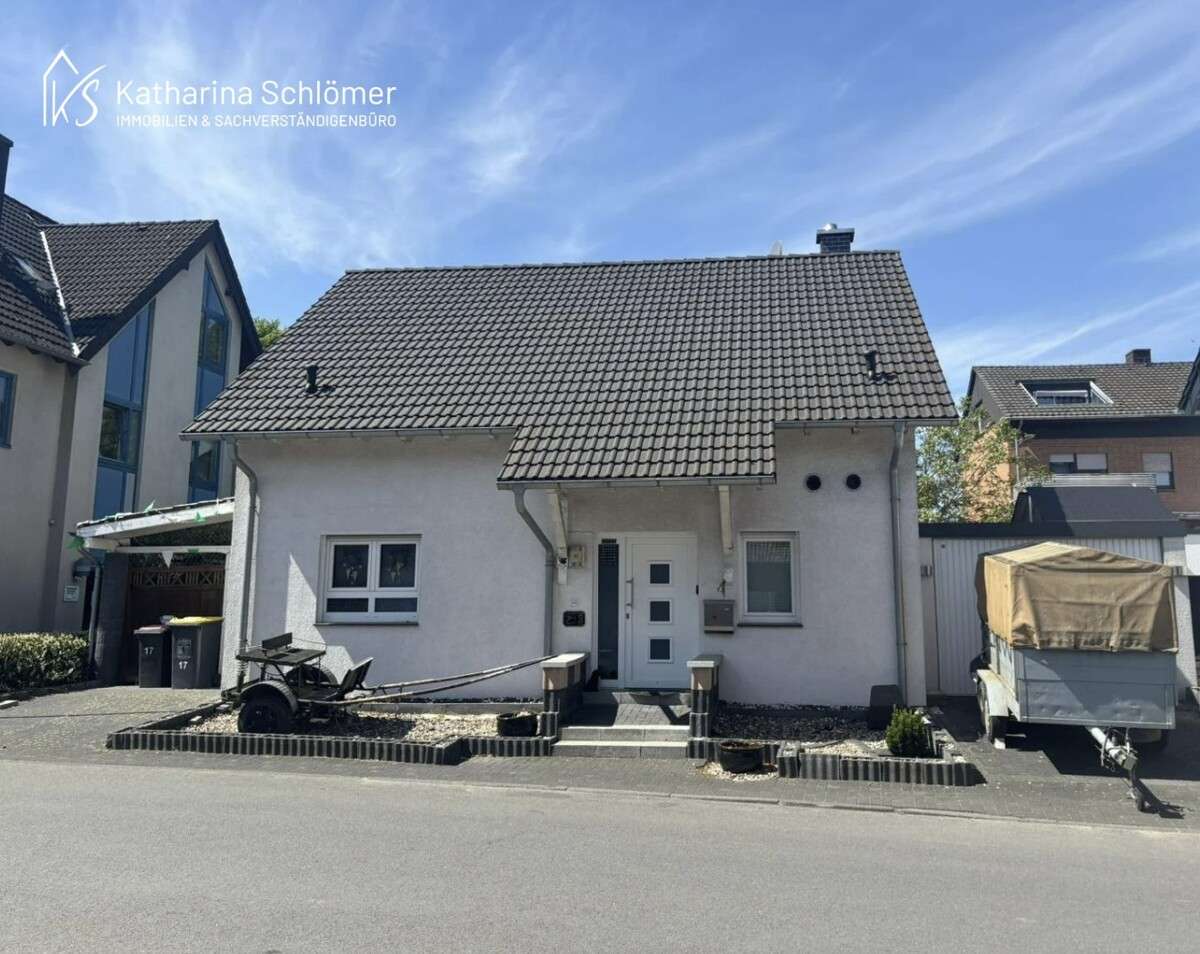 Thumbnail-Haus zum Kaufen in Dormagen Gohr 379.000,00 € 127 m²