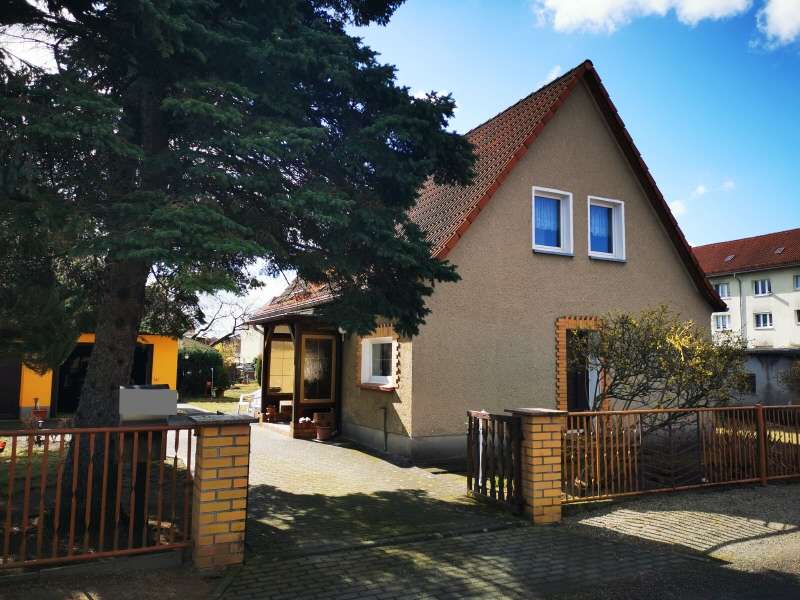 Thumbnail-Haus zum Kaufen in Lauta 155.000,00 € 90.45 m²