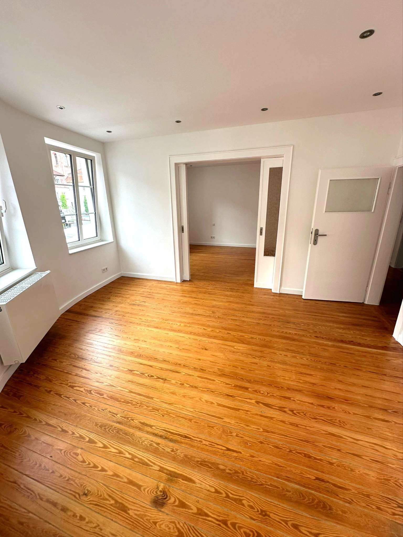 Thumbnail-Wohnung zum Mieten in Homburg 1.250,00 € 130 m²