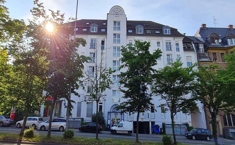 Thumbnail-Wohnung zum Kaufen in Wiesbaden 650.000,00 € 150 m²