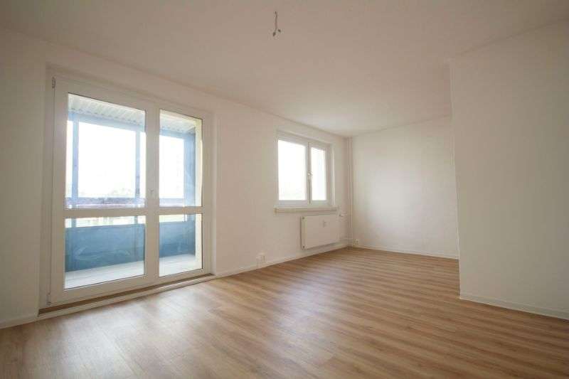 Thumbnail-Wohnung zum Mieten in Halle (Saale) 419,00 € 58.15 m²