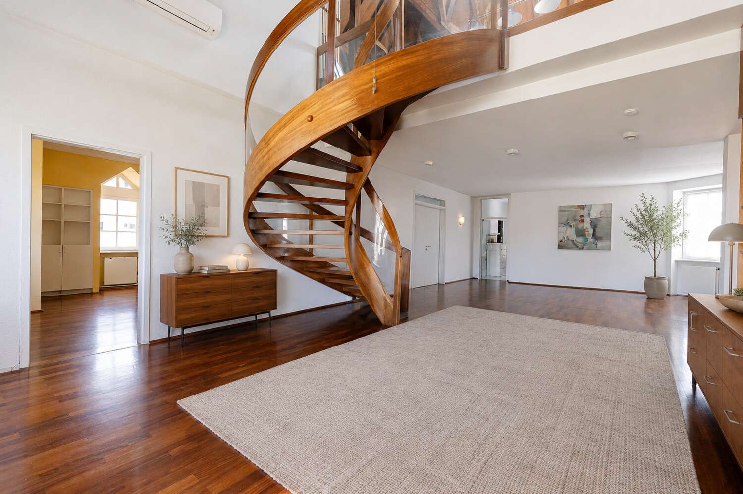 Thumbnail-Wohnung zum Kaufen in Frankfurt am Main 1.750.000,00 € 339.06 m²