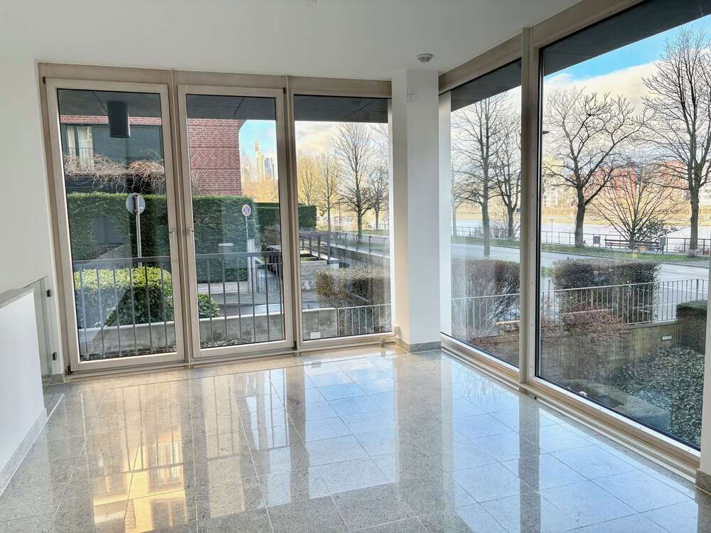 Thumbnail-Büro in Frankfurt am Main 2.000,00 € 71 m²