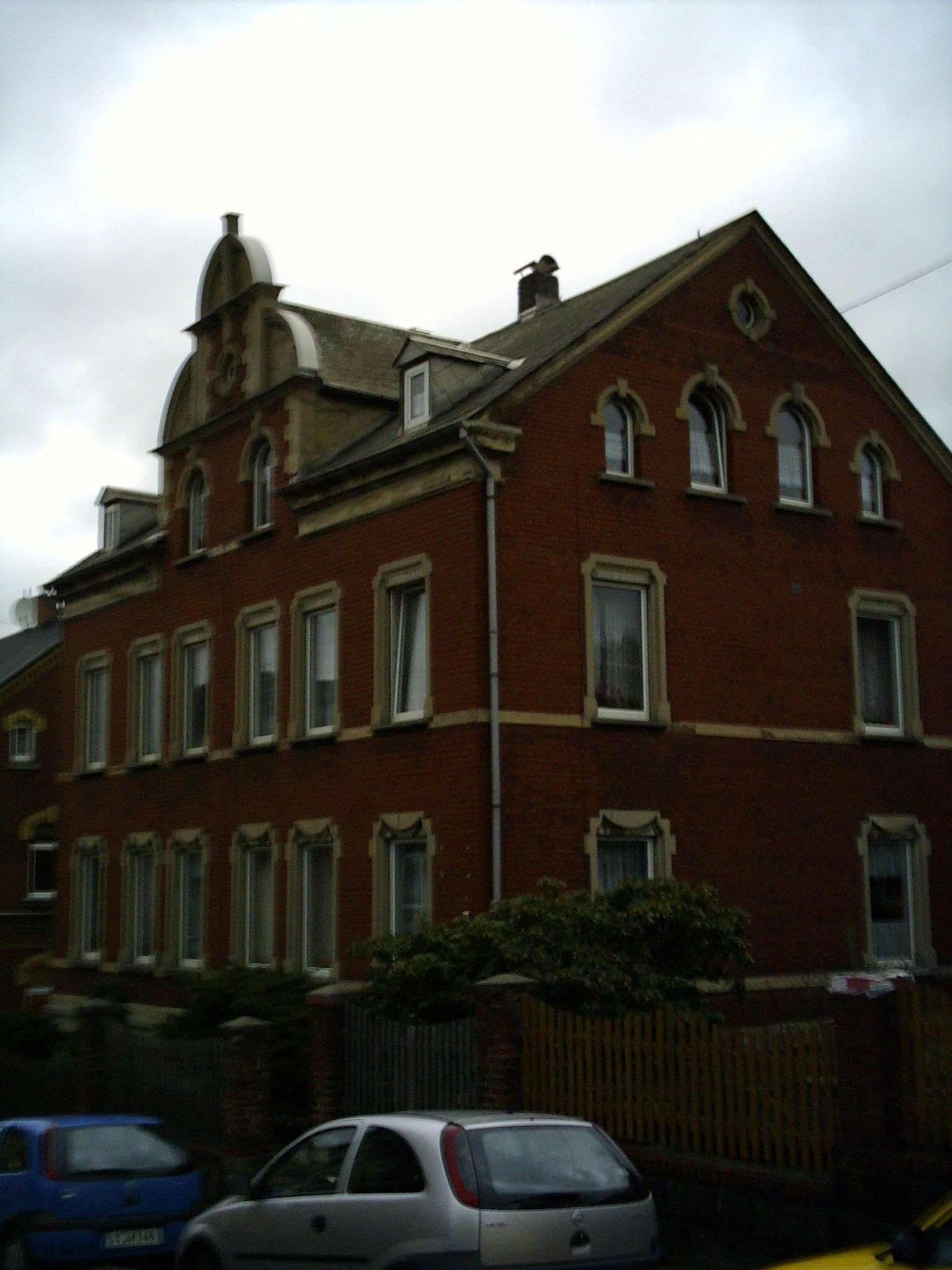 Thumbnail-Haus zum Kaufen in Lengenfeld 250.000,00 € 474 m²