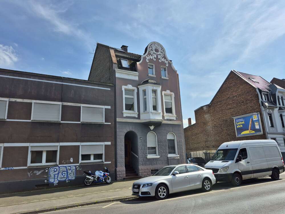 Thumbnail-Wohnung zum Kaufen in Mönchengladbach 75.000,00 € 66 m²