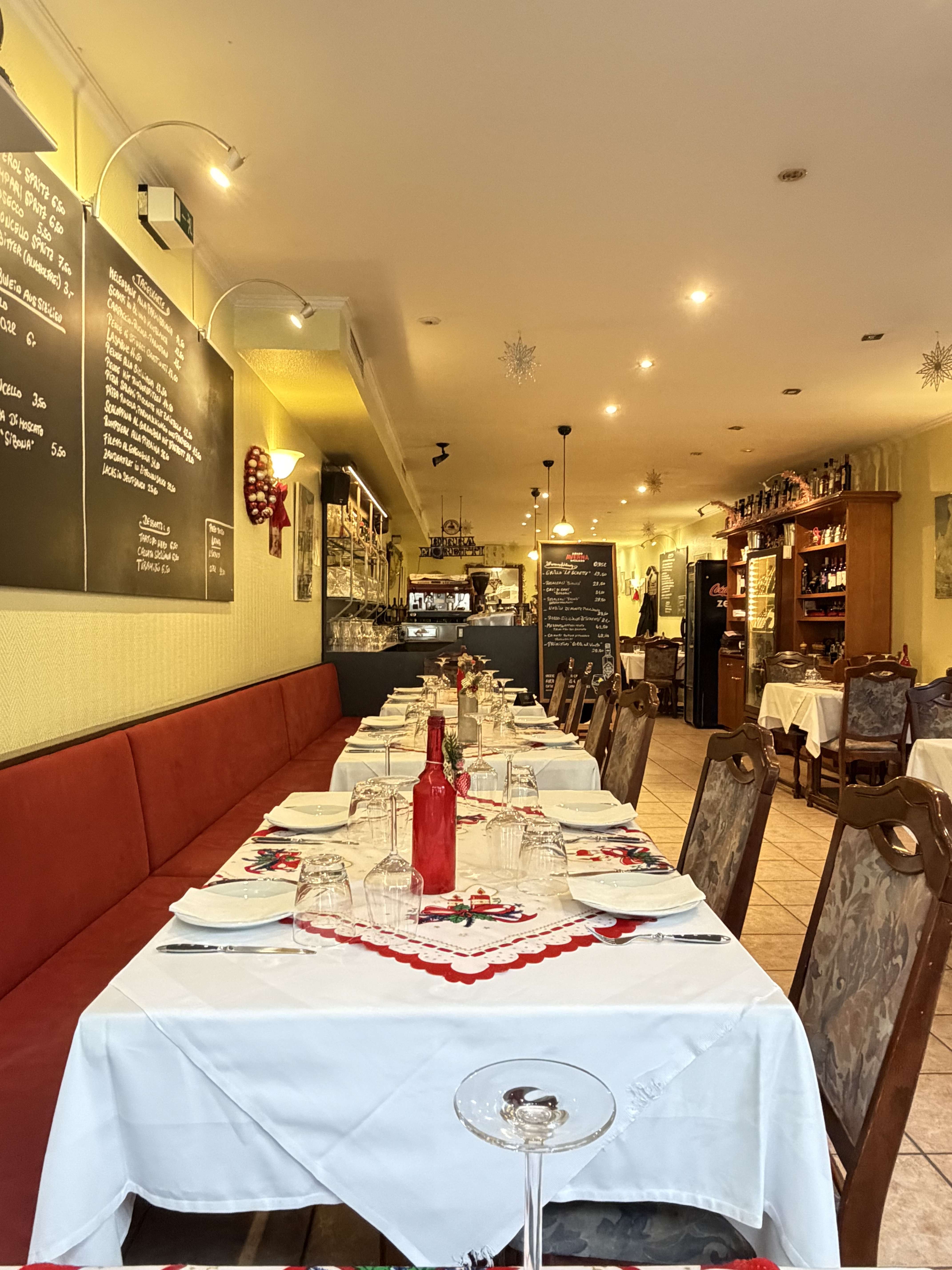 Thumbnail-Gastronomie in Köln 3.000,00 € 200 m²