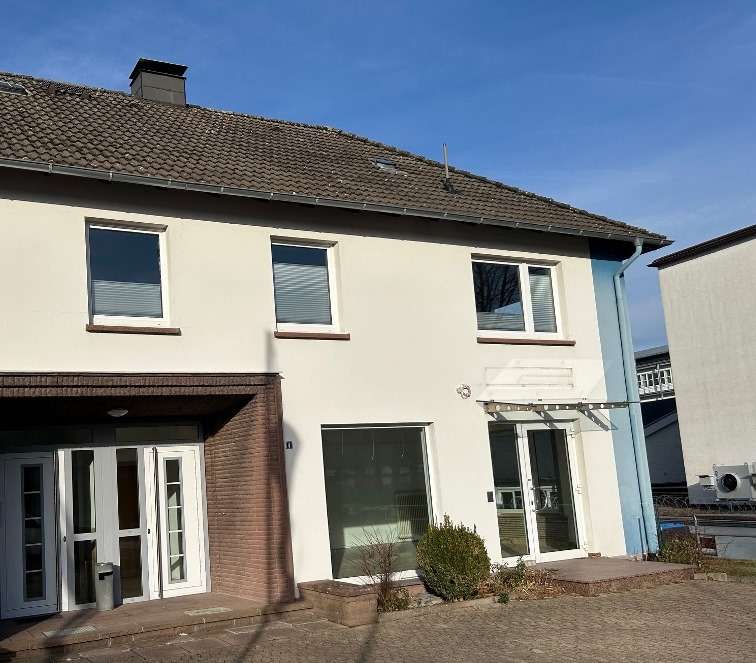 Thumbnail-Büro in Extertal Bösingfeld 476,00 € 35 m²