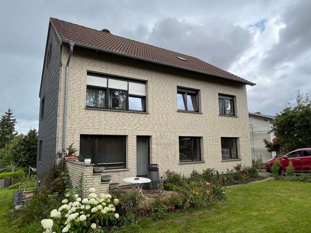 Thumbnail-Haus zum Kaufen in Extertal 179.000,00 € 157.81 m²