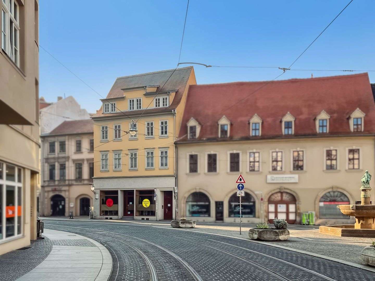 Thumbnail-Haus zum Kaufen in Halle 750.000,00 € 367 m²