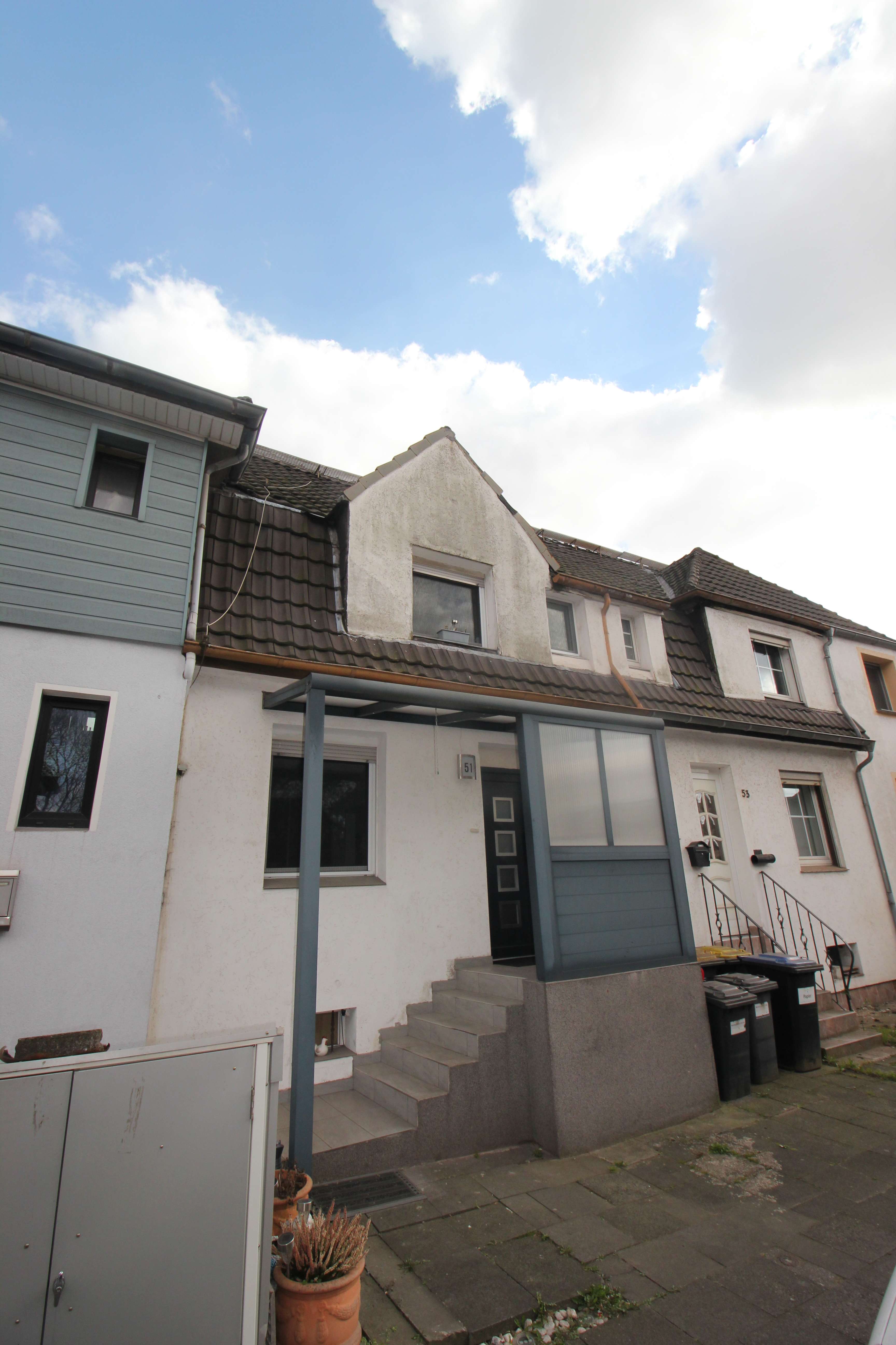 Thumbnail-Haus zum Kaufen in Duisburg 267.000,00 € 100 m²