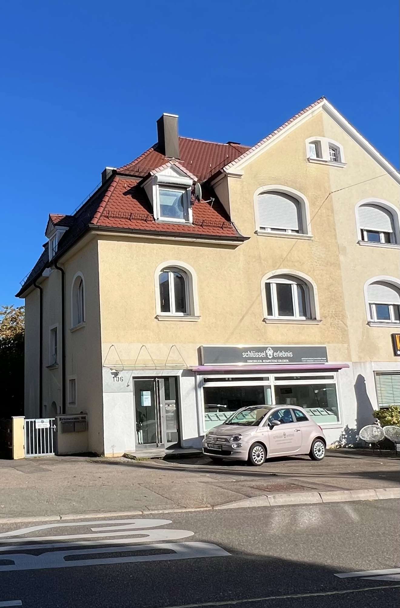 Thumbnail-Haus zum Kaufen in Stuttgart 799.000,00 € 210.14 m²