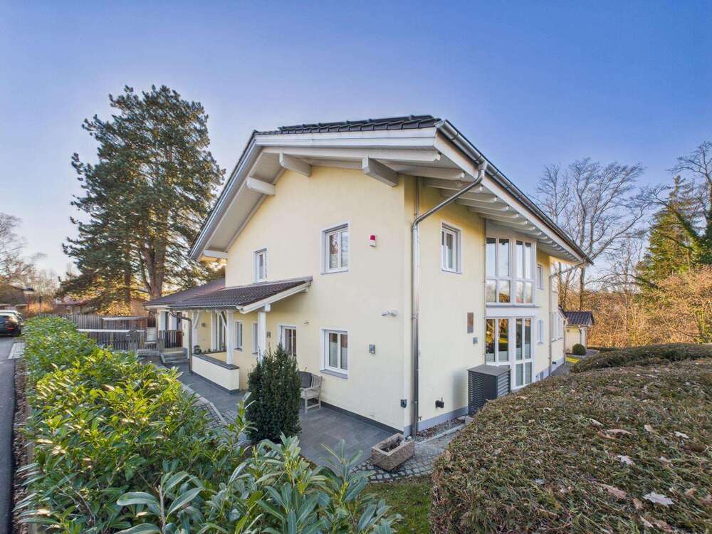 Thumbnail-Haus zum Kaufen in Oberhaching 3.490.000,00 € 337.94 m²