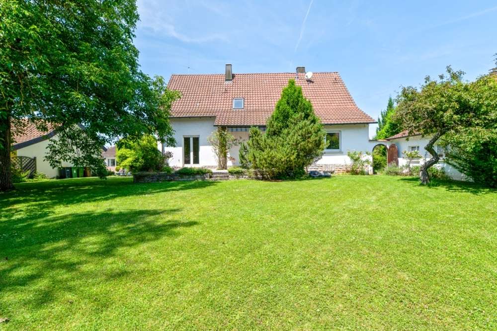 Thumbnail-Haus zum Kaufen in Besigheim 695.000,00 € 168 m²