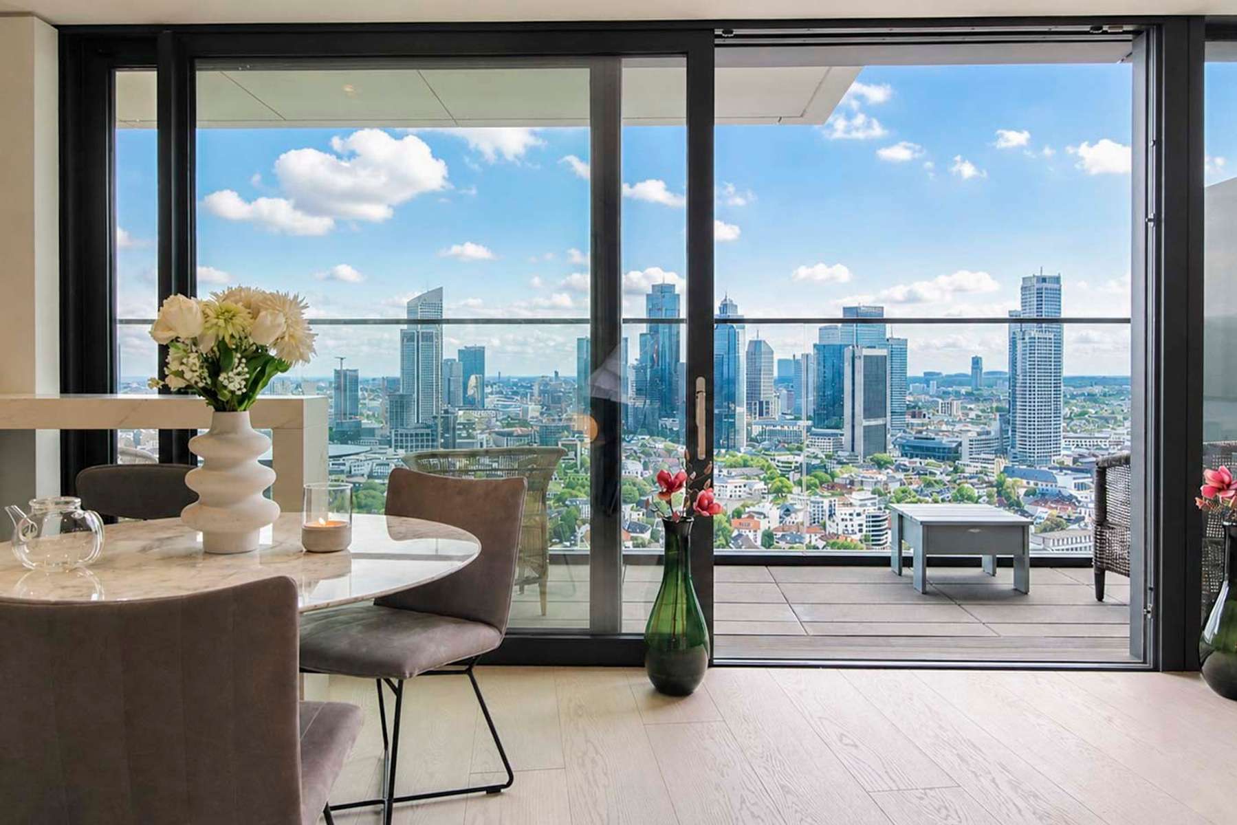 Thumbnail-Wohnung zum Kaufen in Frankfurt am Main 849.000,00 € 52.09 m²