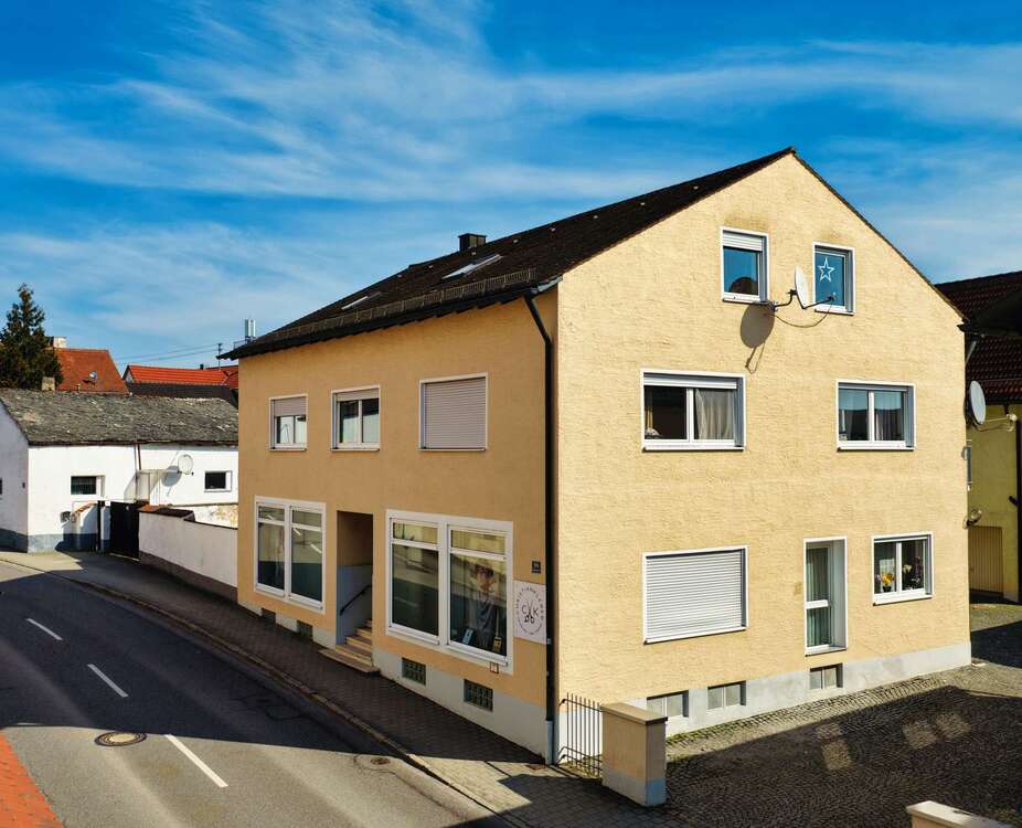 Thumbnail-Haus zum Kaufen in Ingolstadt 1.190.000,00 € 386 m²