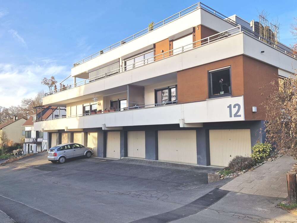 Thumbnail-Wohnung zum Kaufen in Siegen 590.000,00 € 198 m²