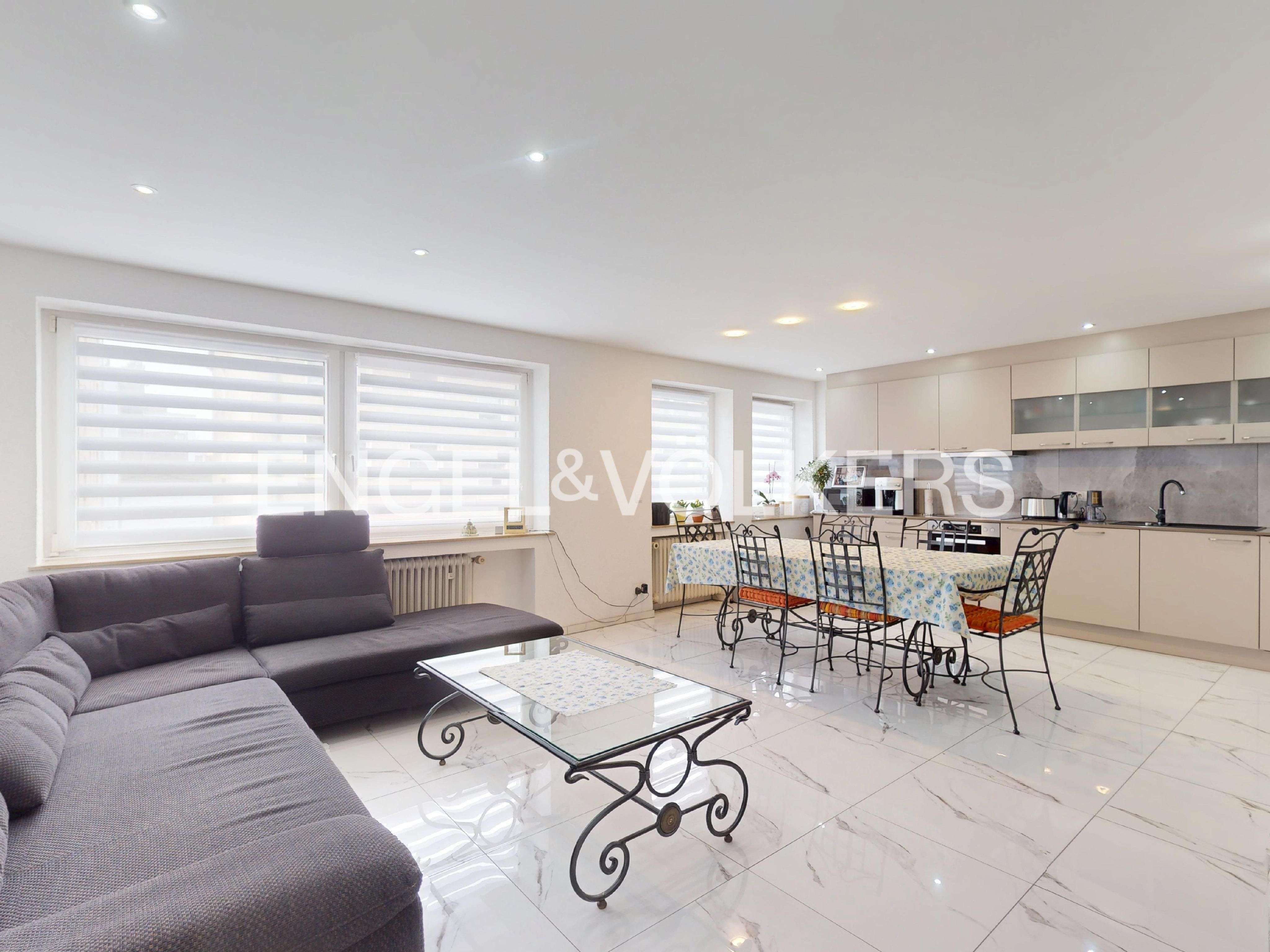 Thumbnail-Wohnung zum Kaufen in Moers 375.000,00 € 156 m²