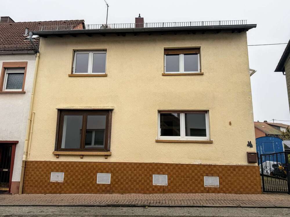 Thumbnail-Haus zum Kaufen in Lemberg 175.000,00 € 134 m²