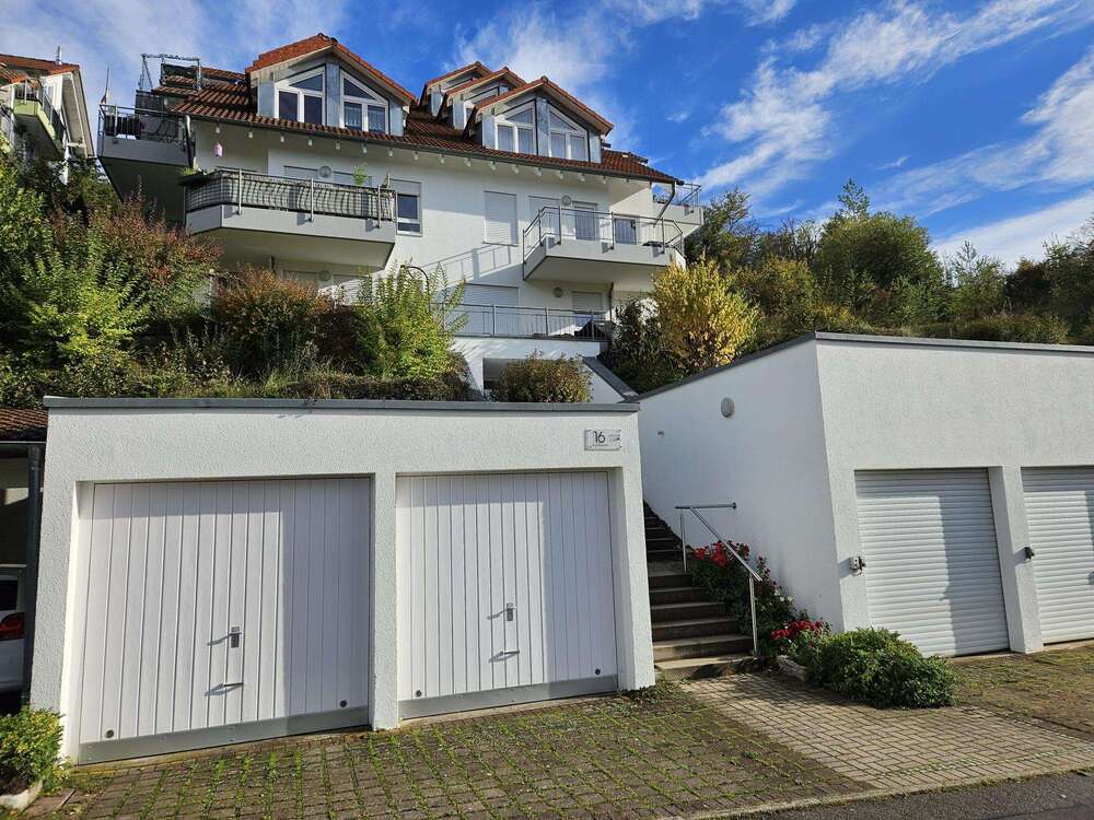 Thumbnail-Wohnung zum Mieten in Haiterbach-Oberschwandorf 990,00 € 114 m²