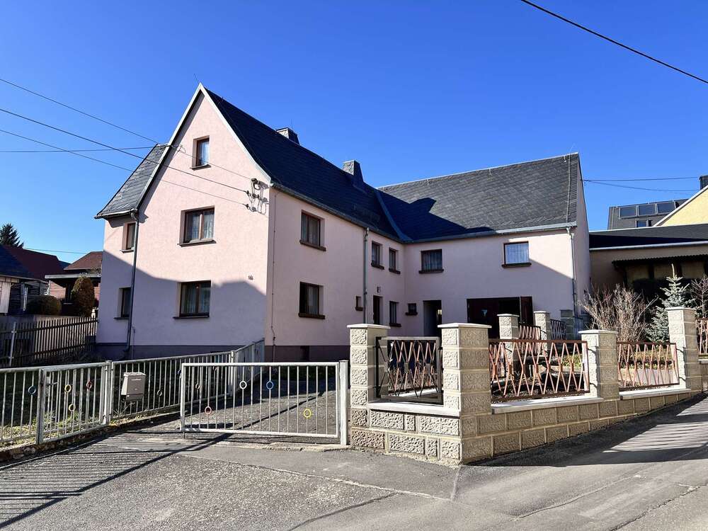 Thumbnail-Haus zum Kaufen in Dorfhain 125.000,00 € 120 m²