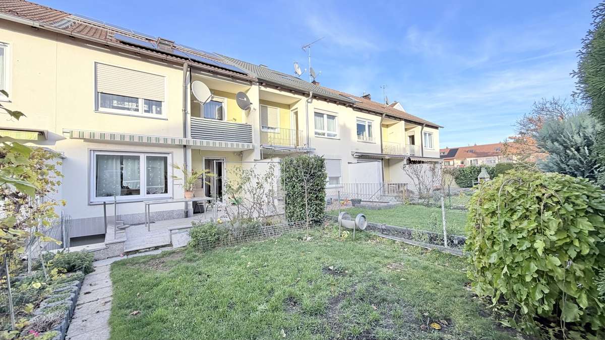 Thumbnail-Haus zum Kaufen in Augsburg Haunstetten 475.000,00 € 115 m²