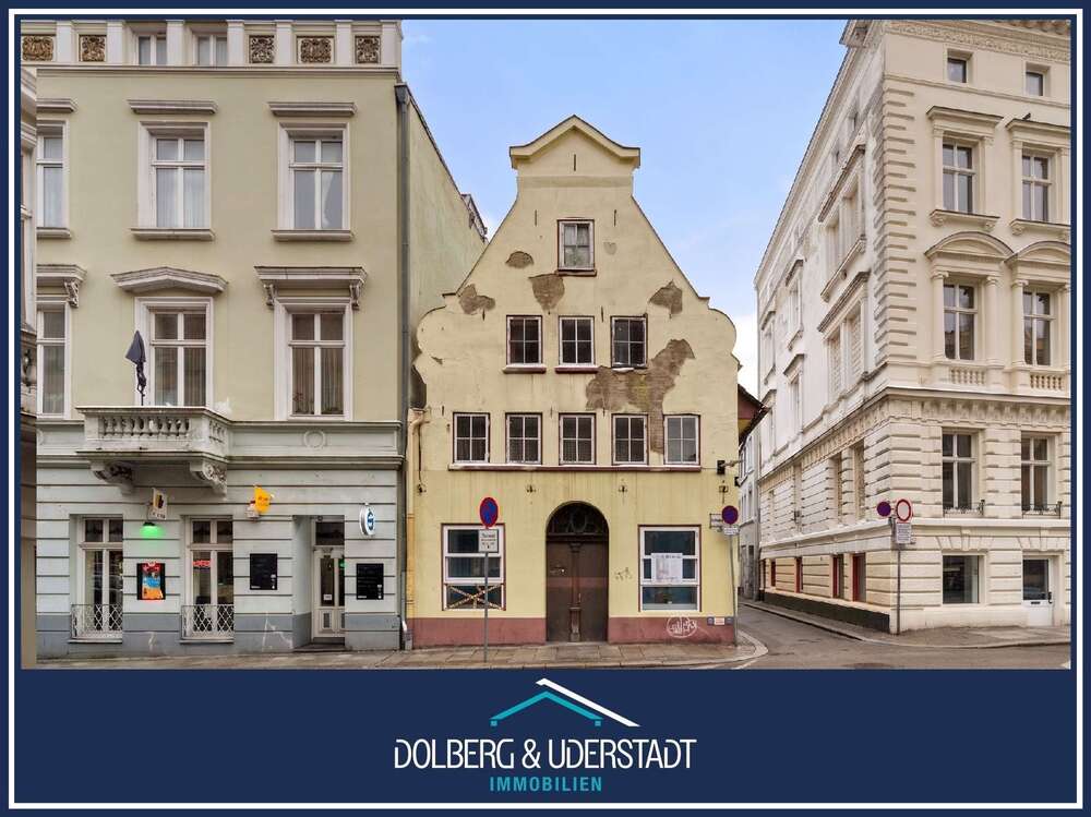 Thumbnail-Haus zum Kaufen in Lübeck Innenstadt 498.000,00 € 200 m²