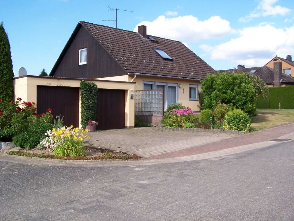 Thumbnail-Haus zum Kaufen in Extertal - Bösingfeld 179.000,00 € 155 m²