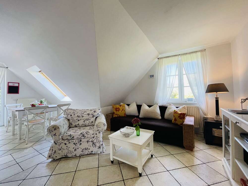 Thumbnail-Wohnung zum Kaufen in Groß Zicker 299.000,00 € 62 m²