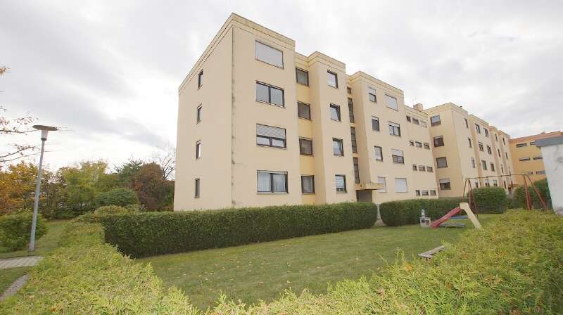 Thumbnail-Wohnung zum Kaufen in Straubing 278.000,00 € 97.88 m²