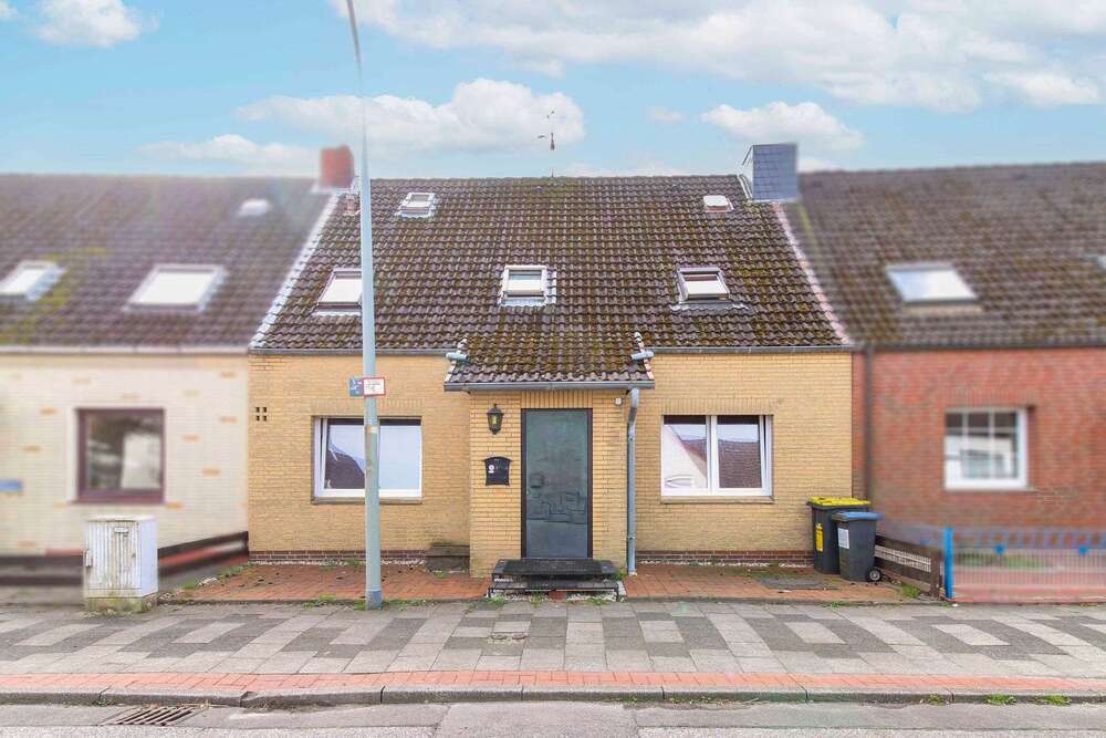 Thumbnail-Haus zum Kaufen in Bremerhaven 185.000,00 € 155 m²