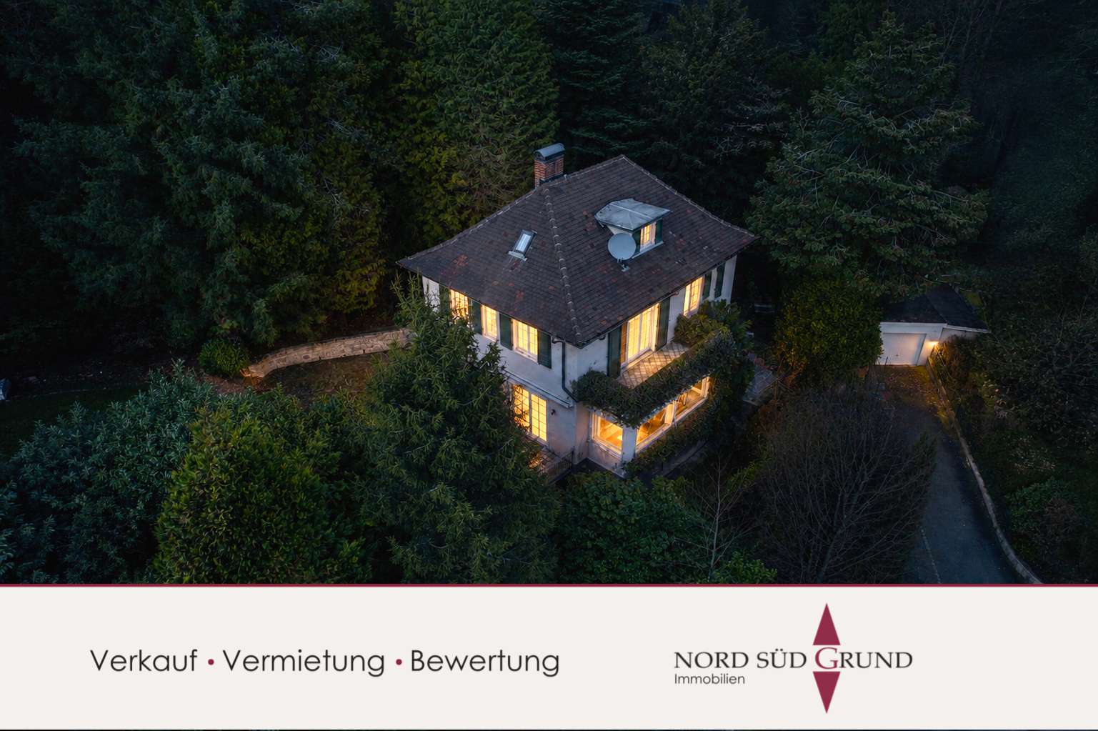 Thumbnail-Haus zum Kaufen in Baden-Baden 2.100.000,00 € 160 m²