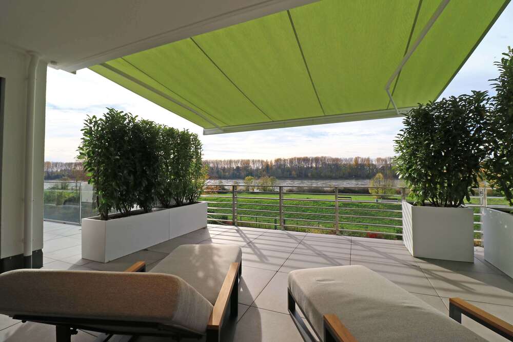 Thumbnail-Wohnung zum Mieten in Niederkassel 4.000,00 € 223 m²