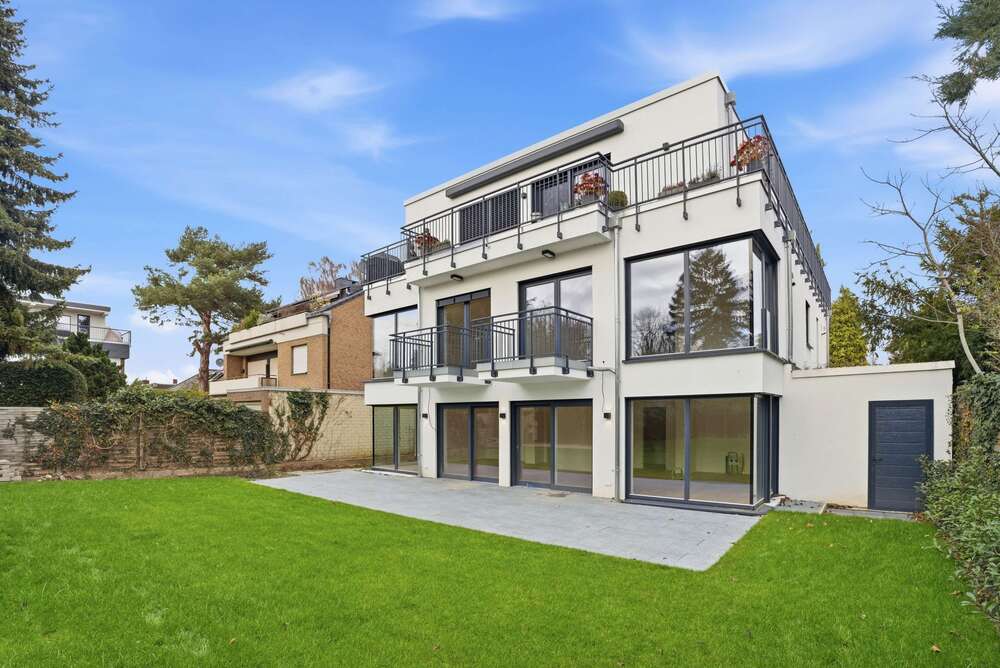 Thumbnail-Wohnung zum Kaufen in Köln 1.375.000,00 € 185.56 m²